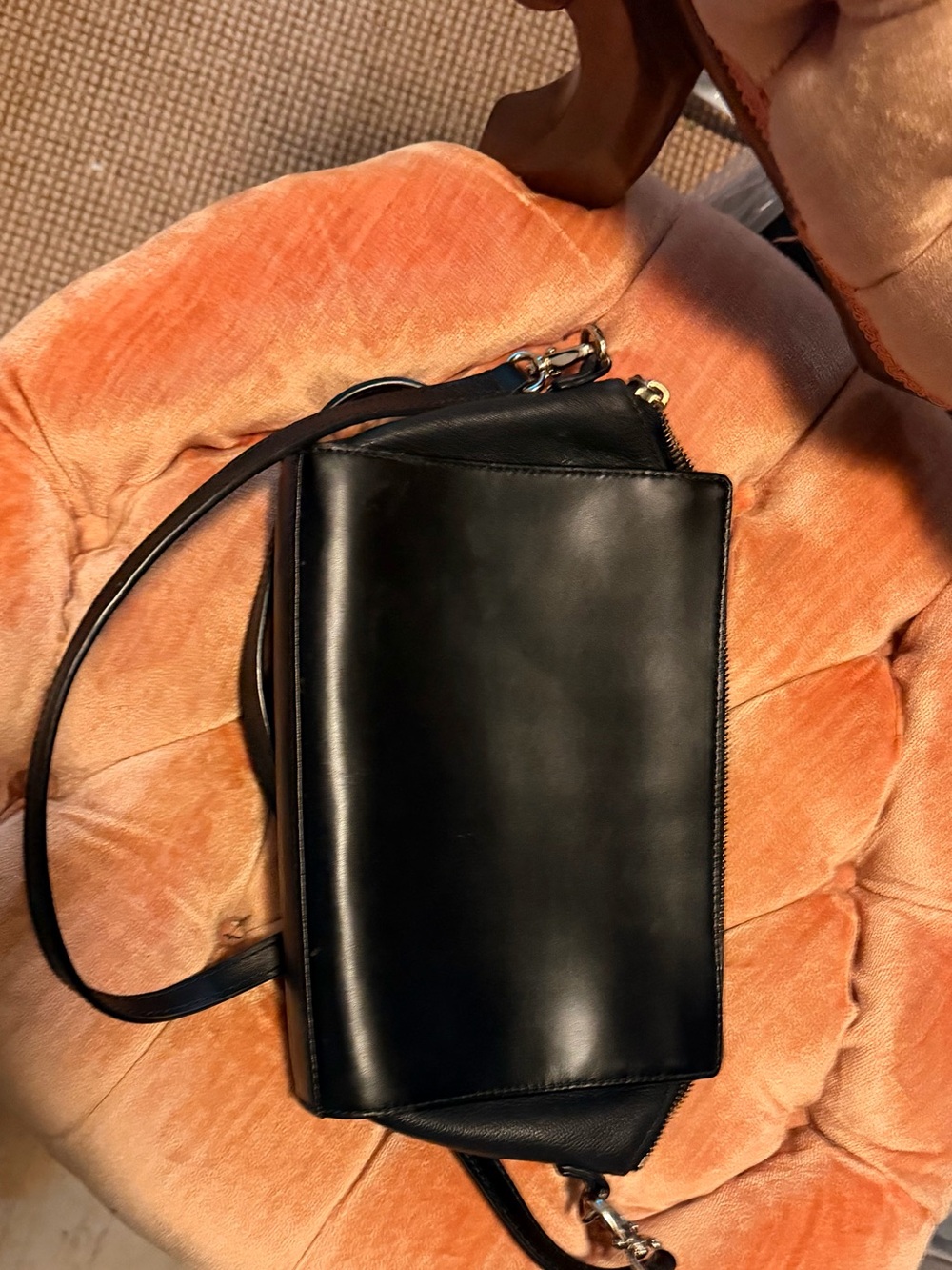 kate spade vintage Black Crossbody with Cream Zip Accent Adelia bag - Picture 2 of 4